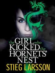 捅马蜂窝的女孩,勇敢面对挑战的瞬间